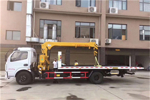 马家堡附近汽车轮胎更换